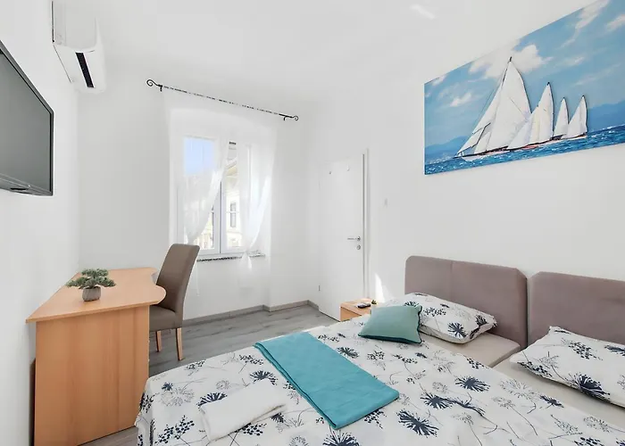 Little Flower 5 - Rent Apartamento Rijeka